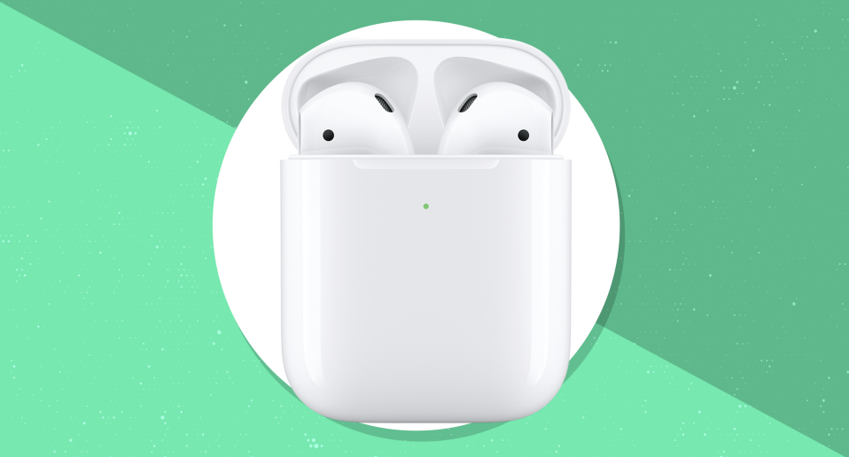 سجل Apple AirPods مع علبة الشحن اللاسلكي بأقل سعر رأيناه حتى الآن (الصورة: Apple)