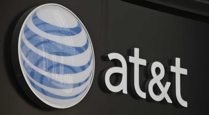 الأسهم القيّمة للشراء لعام 2020: AT&T (T)